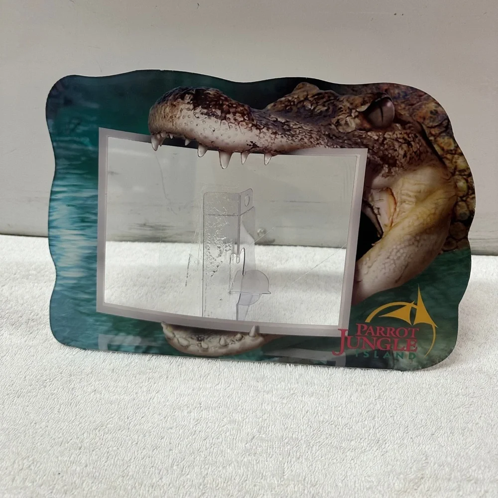 Parrot Jungle Island Crocodile Picture Frame
